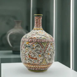 Amphore en céramique de Coimbra