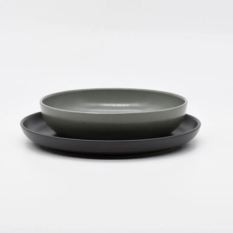 Assiette creuse en grès “Pacifica" - Anthracite