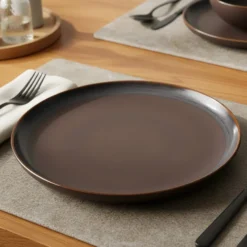 Assiette en grès 