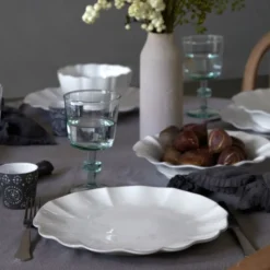 Assiette en grès fin "Rosa" 28cm - Blanc