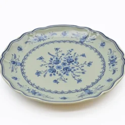 Assiette en grès fin