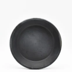 Assiette en terre cuite noire de Bisalhães