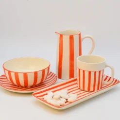 Assiette rayée "Costa Nova Mar" 20cm - Rouge