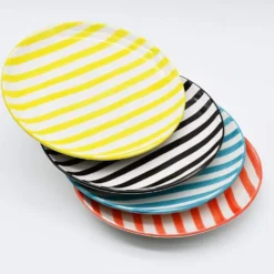 Assiette rayée 