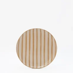 Assiette rayée