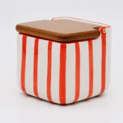Boite de cuisine rayée