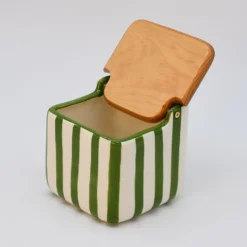 Boite de cuisine rayée 