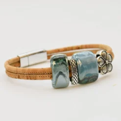 Bracelet en liège et perles