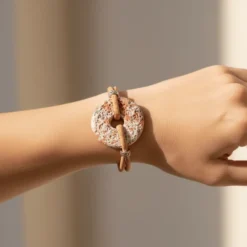 Bracelet en liège à médaillon - Rose