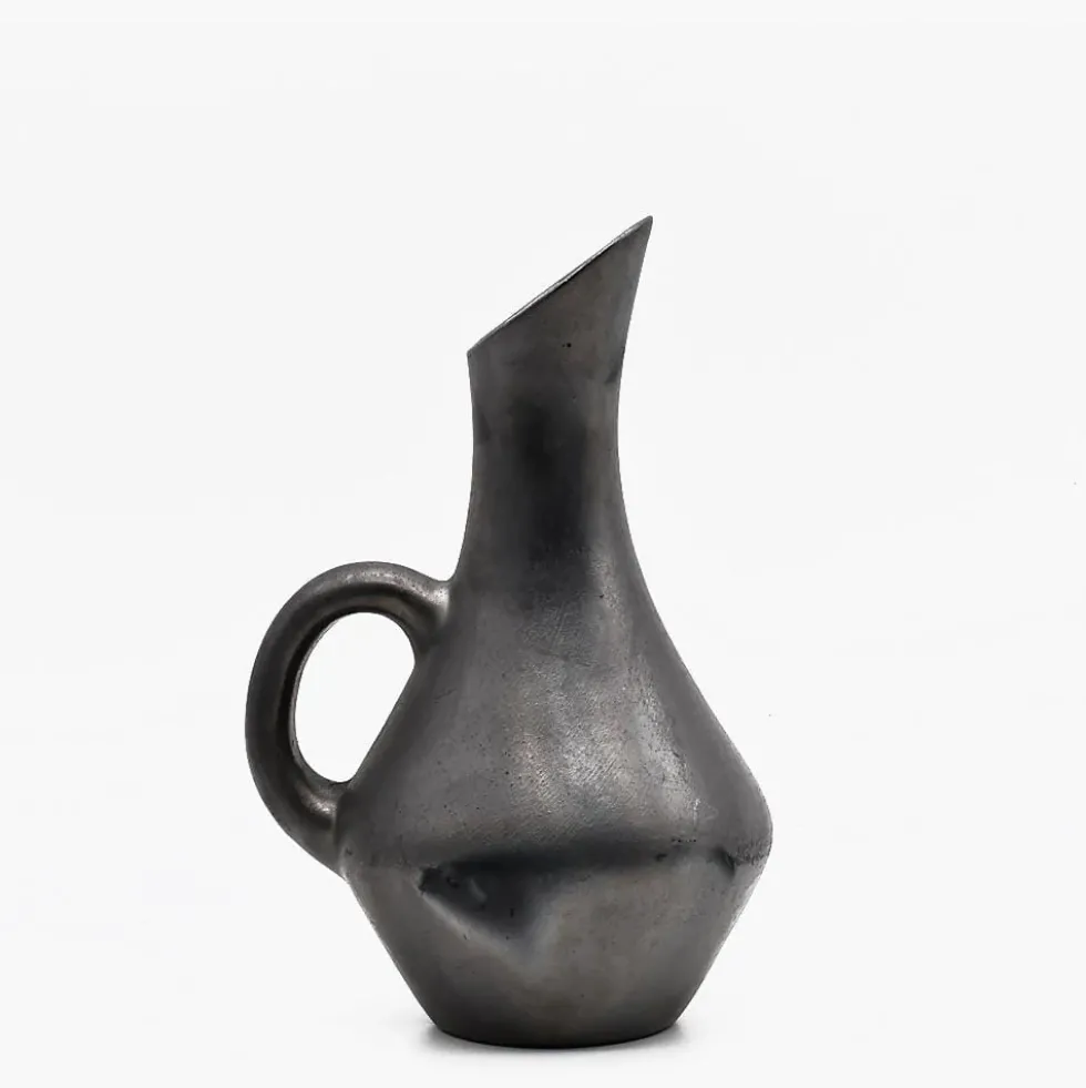 Carafe en terre cuite noire de Bisalhães - 23cm