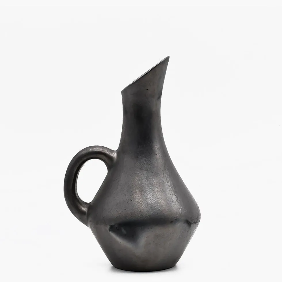Carafe en terre cuite noire de Bisalhães - 23cm