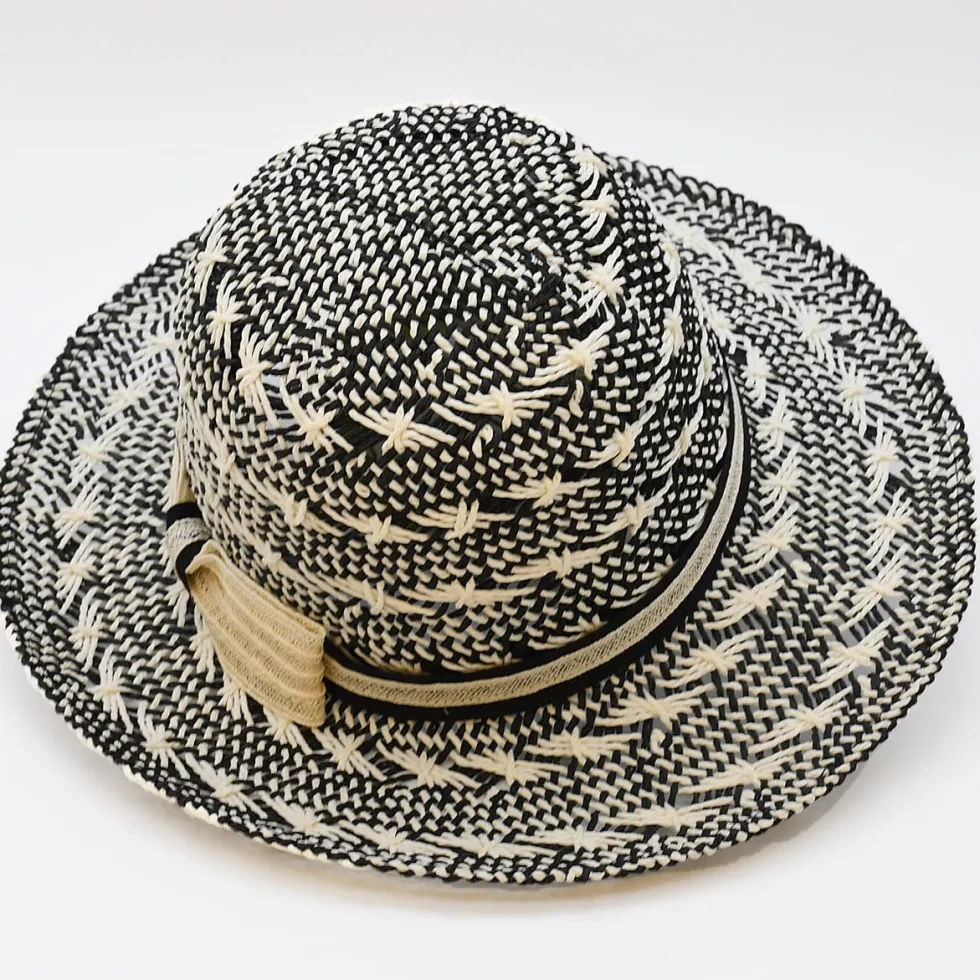 Chapeau de plage en fibres végétales - Noir & Blanc
