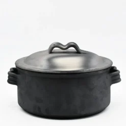 Cocotte en terre cuite noire de Bisalhães