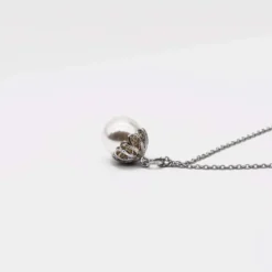 Collier de perle et filigrane d'argent