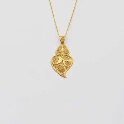 Coração de Viana I Pendentif en argent doré - 3.5cm