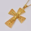 Crucifixo I Pendentif en filigrane d'argent doré - 5cm