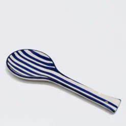 Cuillère de service rayée 