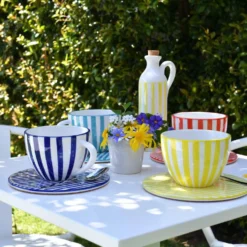 Grande tasse rayée