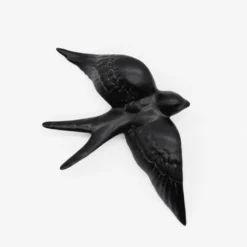Hirondelle de Caldas da Rainha en céramique noire mate