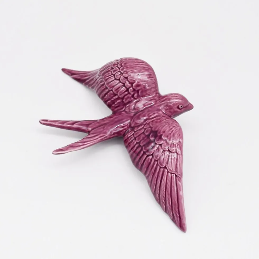 Hirondelle de Caldas da Rainha en céramique mauve
