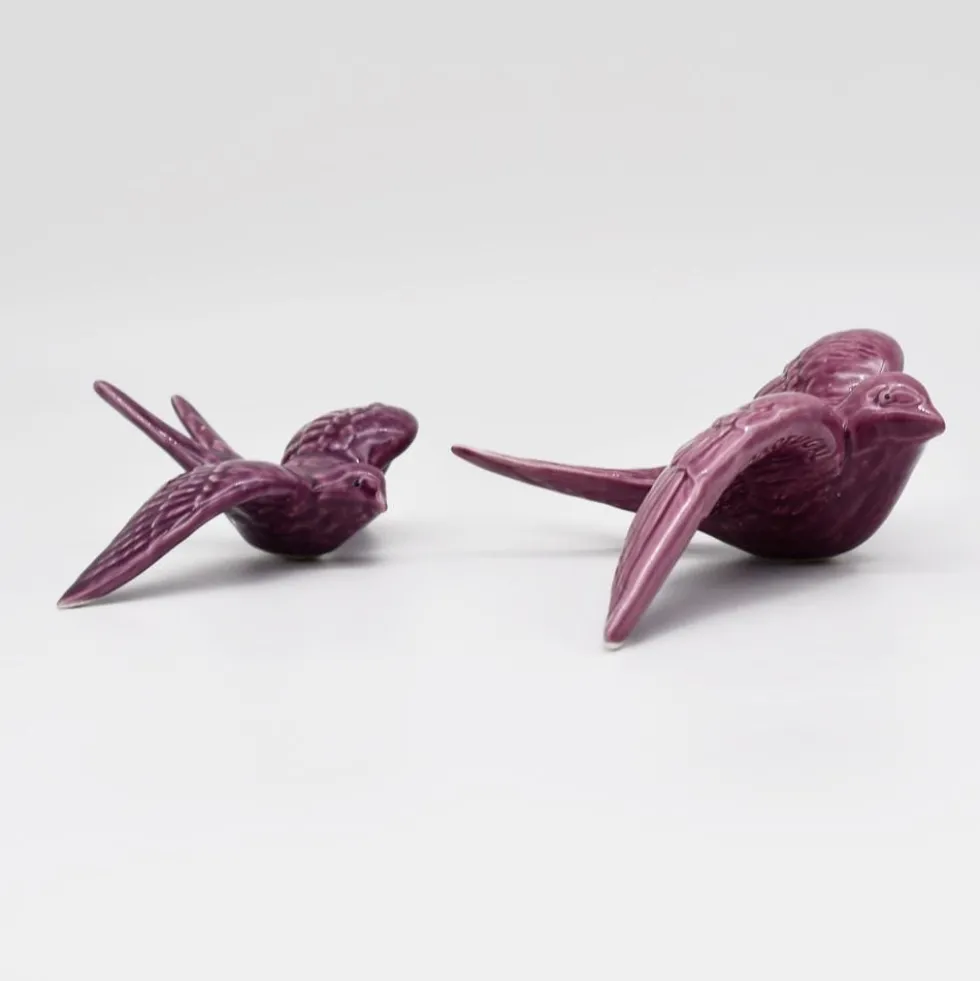Hirondelle de Caldas da Rainha en céramique mauve