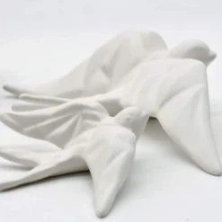 Hirondelle stylisée en céramique - Blanc mat