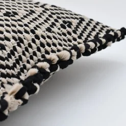 Housse de coussin en fibres recyclées - Noir