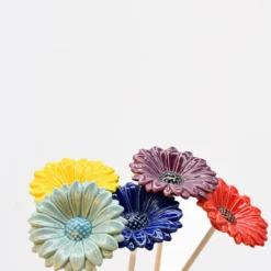Marguerites artificielles en céramique