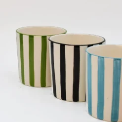 Mug rayé "Costa Nova Mar" - Noir