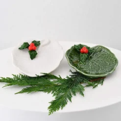Petite assiette en céramique