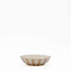 Petite coupe rayée 
