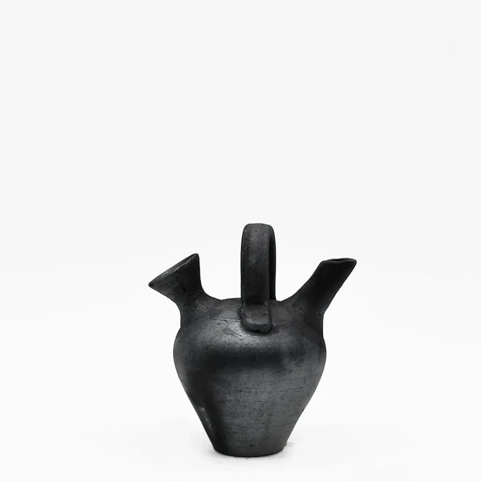 Petite cruche en terre cuite noire de Bisalhães - 13cm
