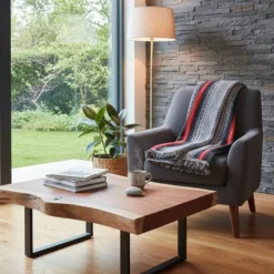 Plaid traditionnel à frange "Manta de Mira de Aire" - Noir