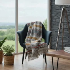 Plaid traditionnel à frange "Manta de Mira de Aire" - Gris clair