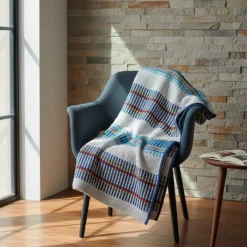 Plaid traditionnel à galon "Manta de Mira de Aire" - Turquoise