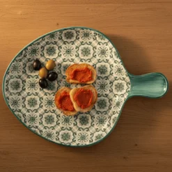 Plat en céramique