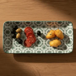 Plat en céramique