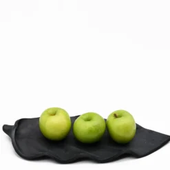 Plat en terre cuite noire de Bisalhães - 44cm