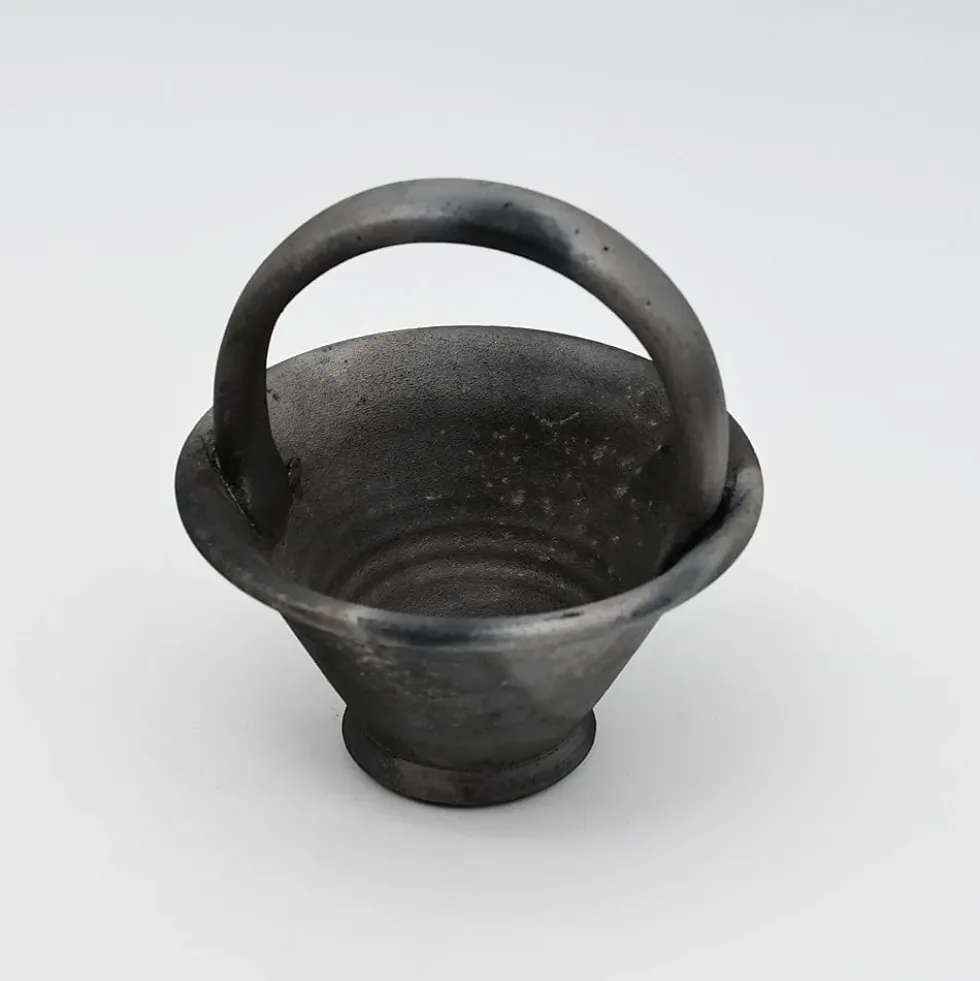 Pot en terre cuite noire de Bisalhães - 9cm