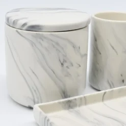 Set de salle de bain en céramique