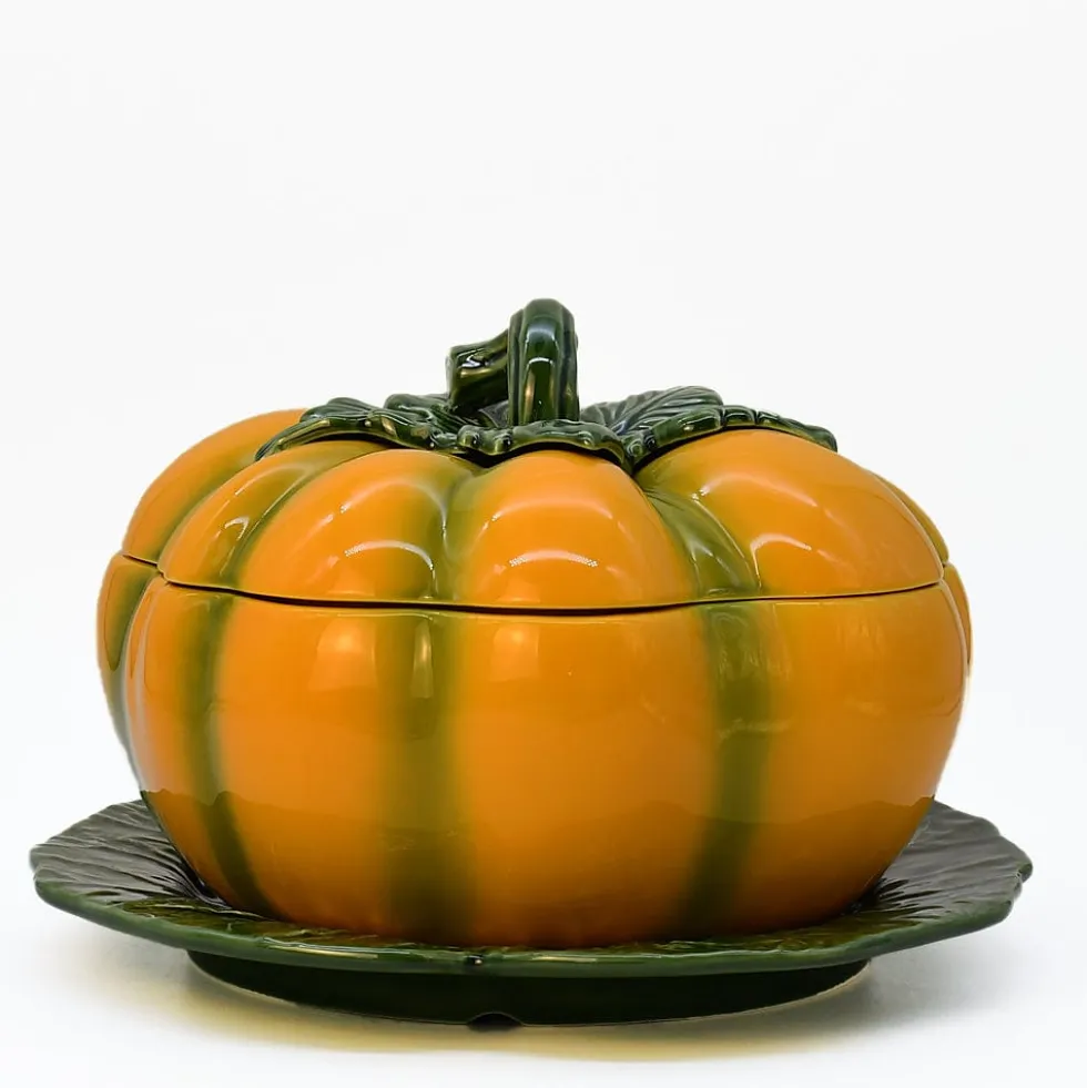 Soupière en céramique en forme de citrouille