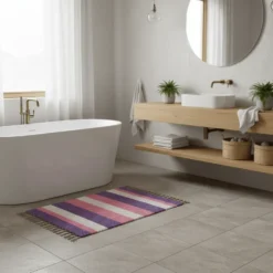 Tapis Artisanal rayé - Rose. violet. beige