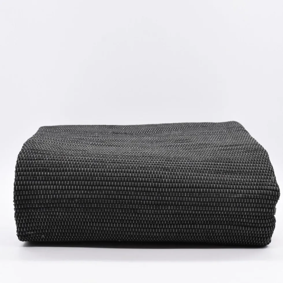 Tapis artisanal 200x140 - Noir