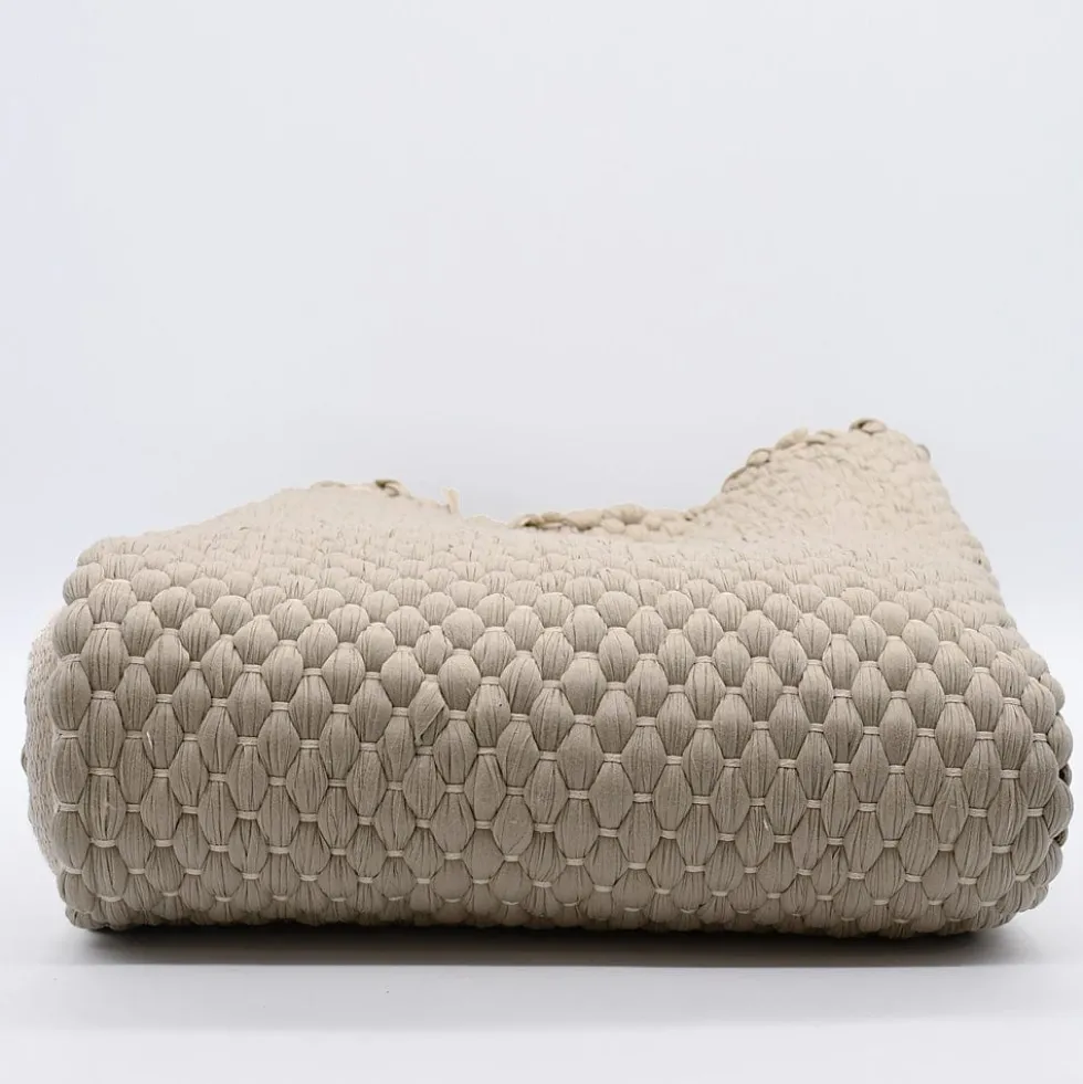Tapis tressé en fibres recyclées - Beige