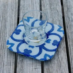 Tasse et sous tasse en verre fusionné "Azulejos"