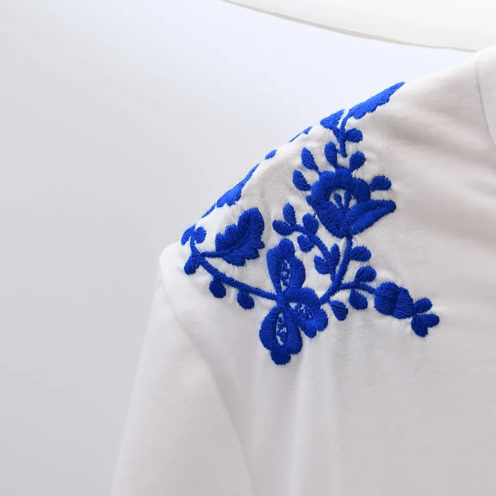 Tee-shirt "Viana" brodé main - Blanc