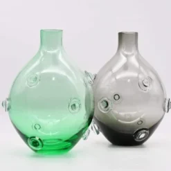 Vase en verre soufflé