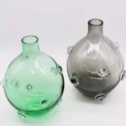 Vase en verre soufflé