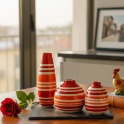 Vase ovale rayé - Rouge